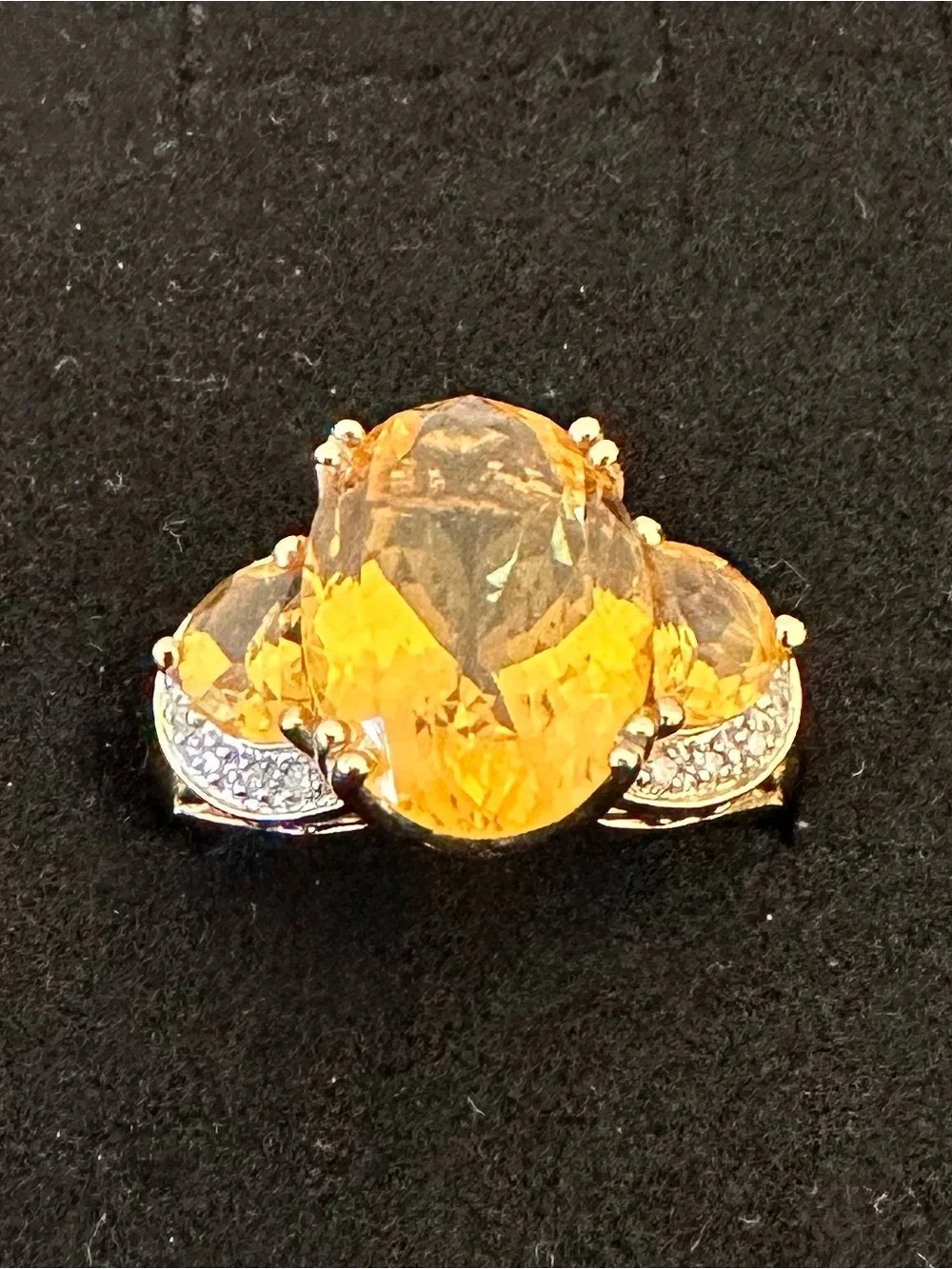 Solid 14K Yellow Gold 3-Stone Madeira Citrine Diamond Cocktail Ring 8 (5.0g)